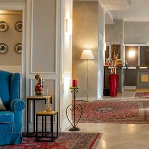 4* Szálloda Ambasciatori